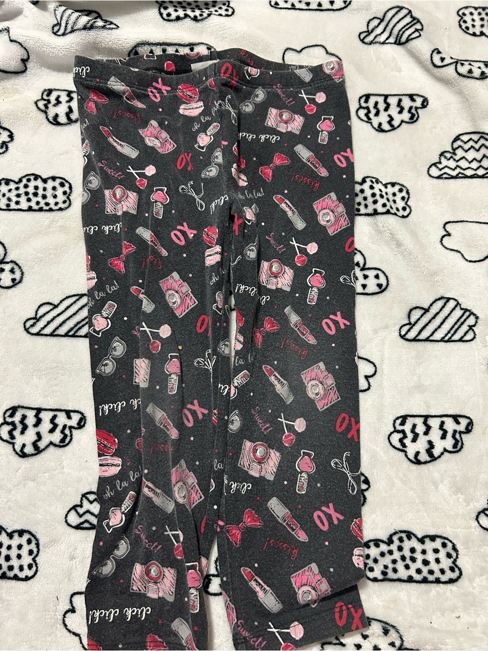 Black & Pink Makeup Print Lounge Leggings